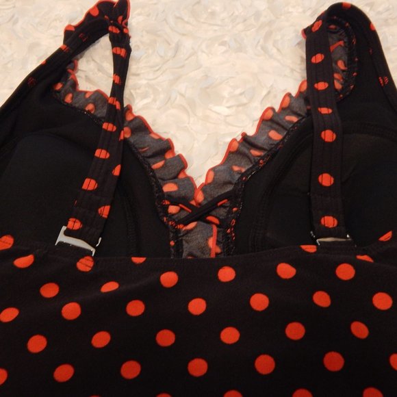 Gobar Polka Dot Swinsuit - Picture 4 of 4